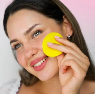 Turmeric Acid Cleaning Pads